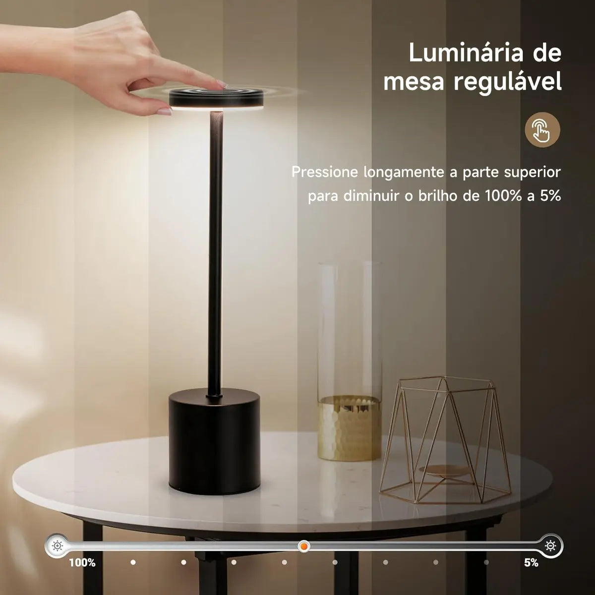 Luminária de Mesa LED 3 em 1